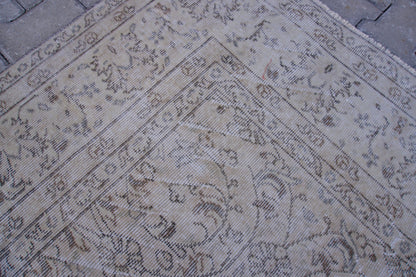 6x10 Neutral Wool Area Rug, Hand Knotted, Beige and Brown, Farmhouse Decor