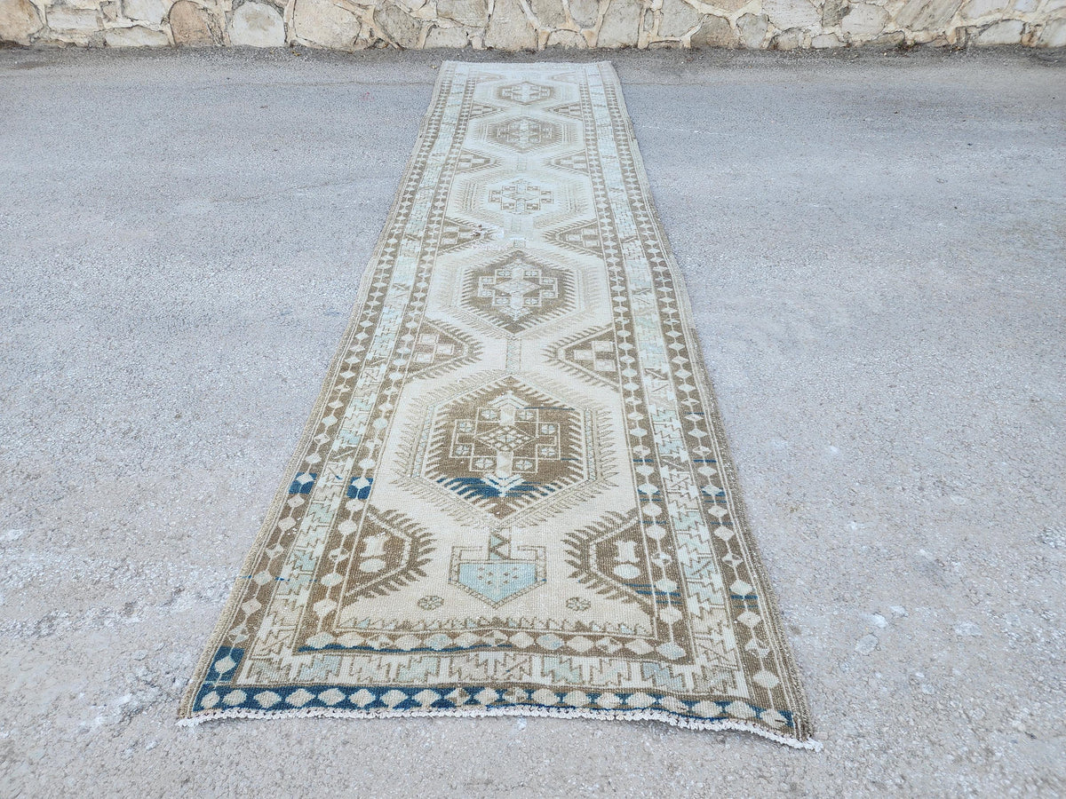 Long Wool Runner Rug 3x14: Handcrafted, Oriental Persian Design