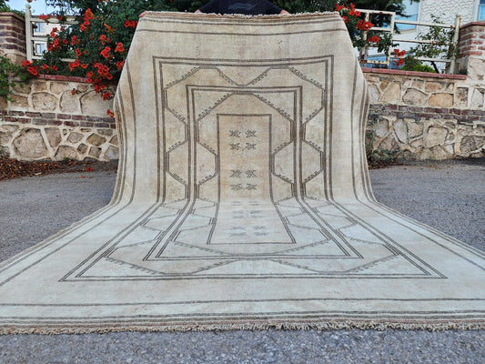 6x9 Vintage Area Rug, Neutral Turkish Rustic Carpet, Home Dining Room Decor, Beige and Tan