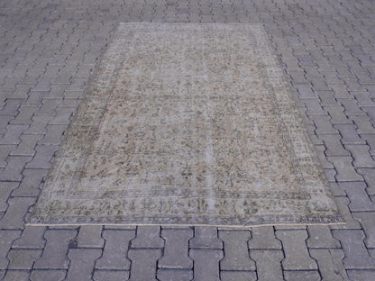 Handwoven Beige Oushak Wool Rug: 5x8 Turkish Boho Area Rug