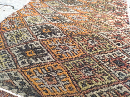 Handmade Small Kilim Rug: Authentic Loom Rug (1.41x2.30 ft)