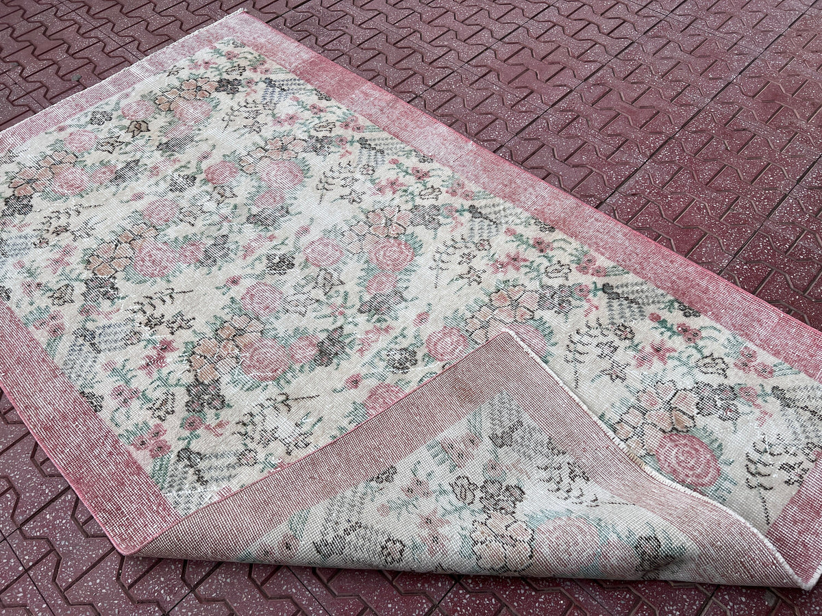 Handwoven Turkish Oushak Rug: 3.8x6.5, Wool & Cotton Floral Rug