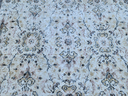 Handwoven Turkish Oushak Rug: 3x6 Neutral Wool & Cotton