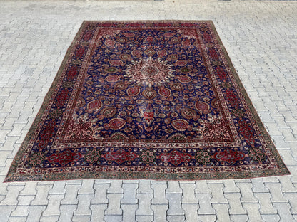 Handmade Wool Rug 10x13: Navy Blue Medallion Oriental Rug