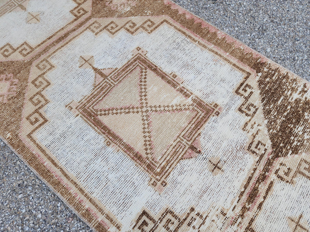 2x11 Turkish Oushak Wool Runner Rug: Bohemian Farmhouse Hallway Decor