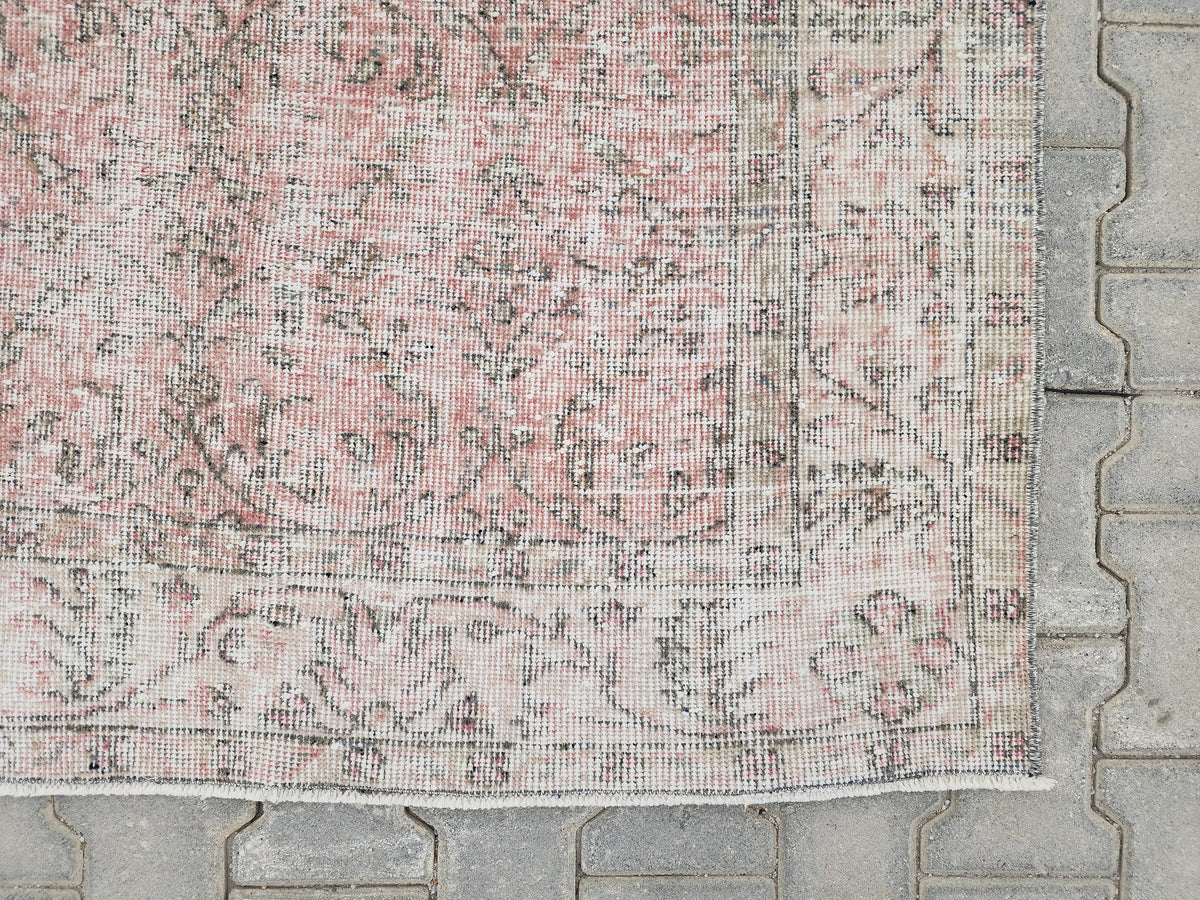5x9 Handwoven Turkish Oushak Rug: Vintage Pink Oriental Rug