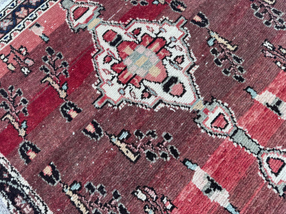 4x9 Vintage Home Rug: Hand Knotted, Persian Wool Runner Rug