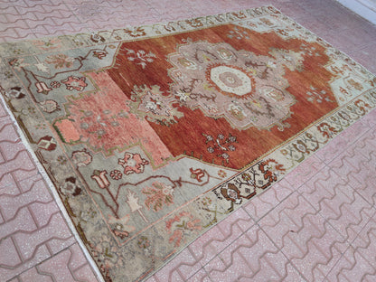 Vintage Oushak Rug 4x8: Hand-Knotted Wool Hallway Carpet