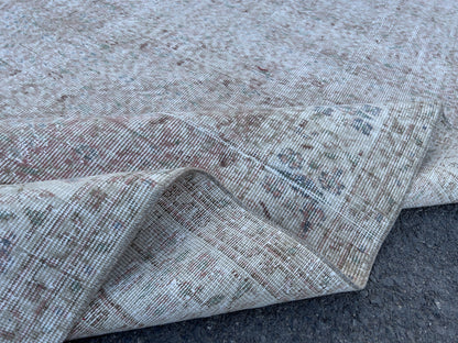Handmade Wool Oushak Rug 5x9: Muted Red, Century Modern