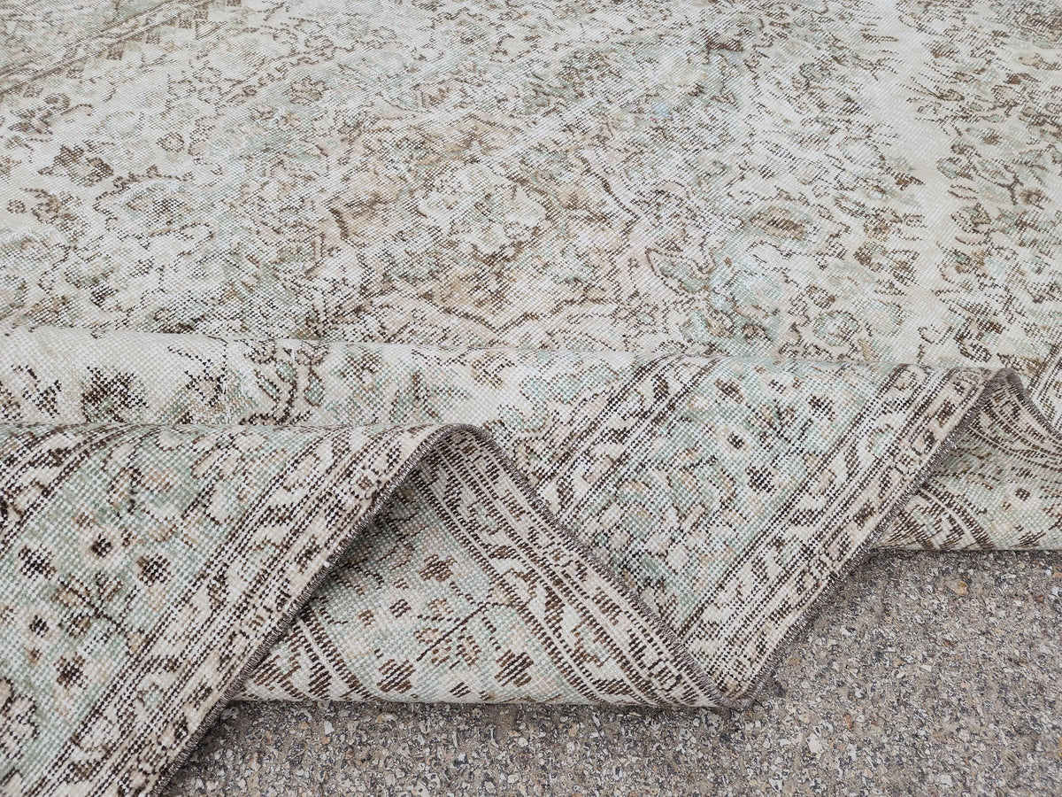 Hand Knotted Turkish Rug 6x10: Neutral Beige Wool Oushak Rug