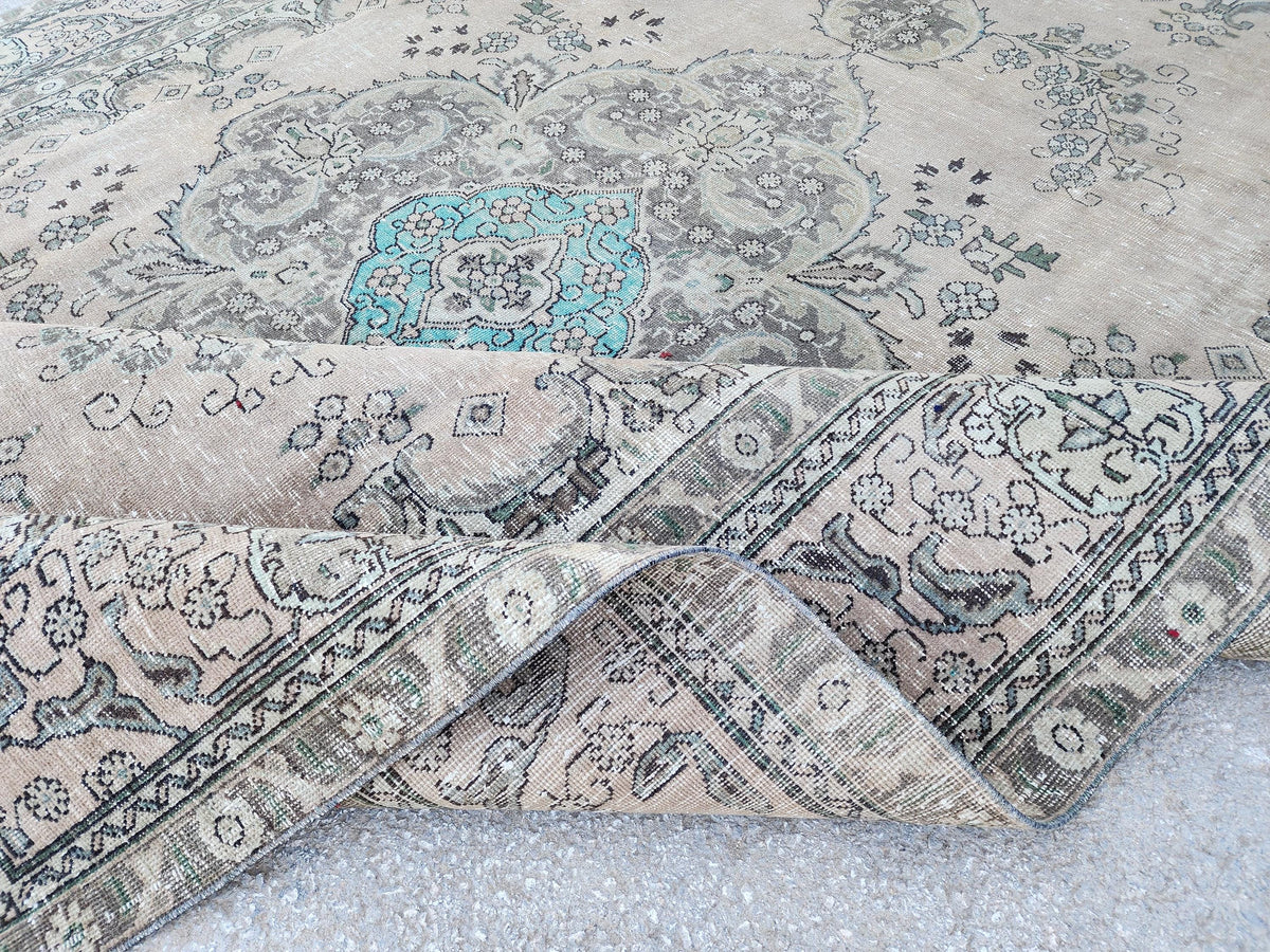 9x12 Vintage Brown Area Rug: Hand Knotted, Persian Medallion Design