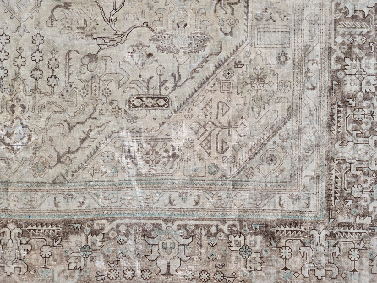 8x12 Neutral Heriz Area Rug, Hand Knotted Up Cycled Wool, Living Room Bohemian Decor