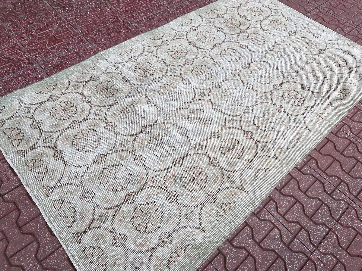 Handwoven Neutral Oushak Rug 4x7: Turkish Wool & Cotton Rug