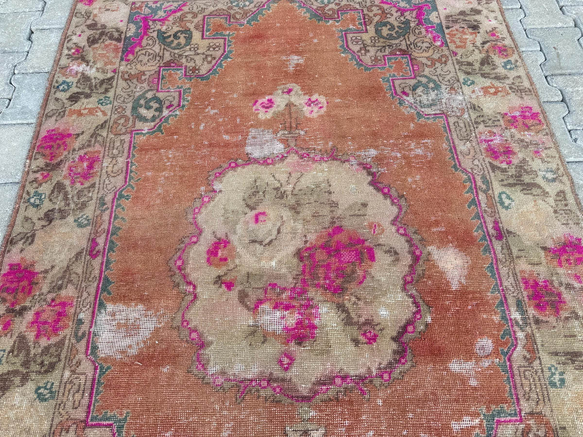 4x7 Handwoven Turkish Oushak Wool Rug: Boho Farmhouse Decor