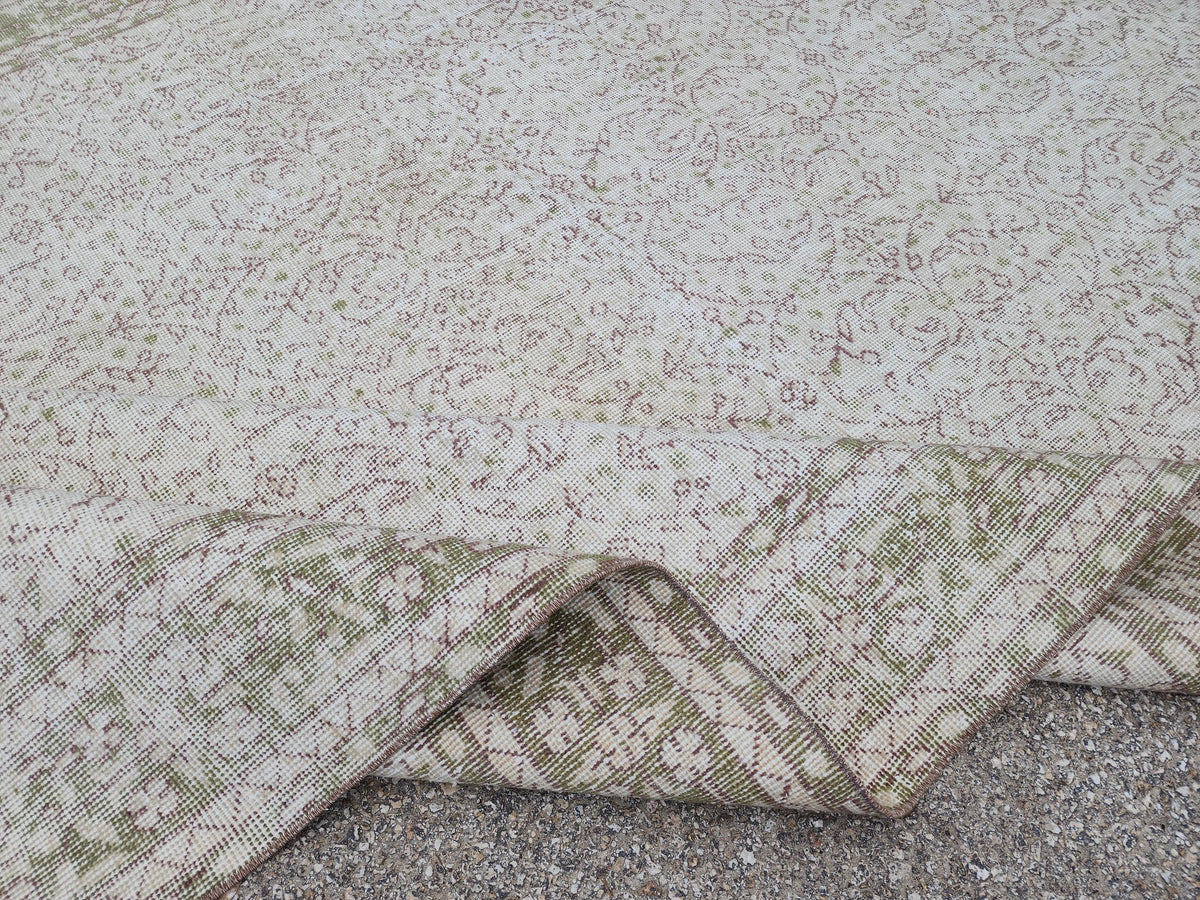 Handmade Wool Oushak Rug 7x10: Turkish Neutral Area Rug