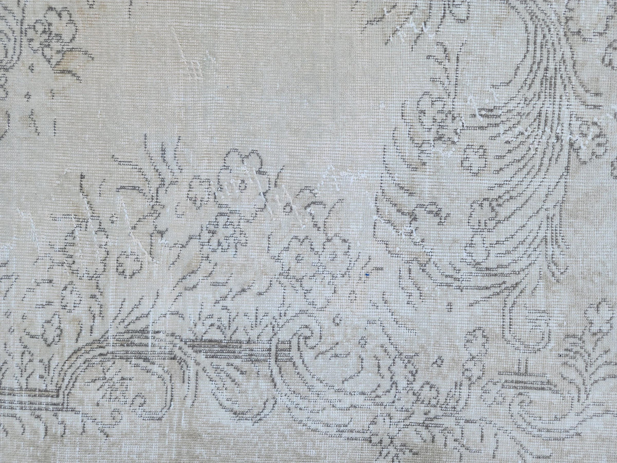Handwoven Turkish Oushak Rug 6x8: Wool & Cotton Blend
