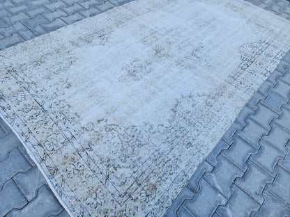 5x9 Hand Knotted Oushak Rug: Green & Beige Turkish Decor