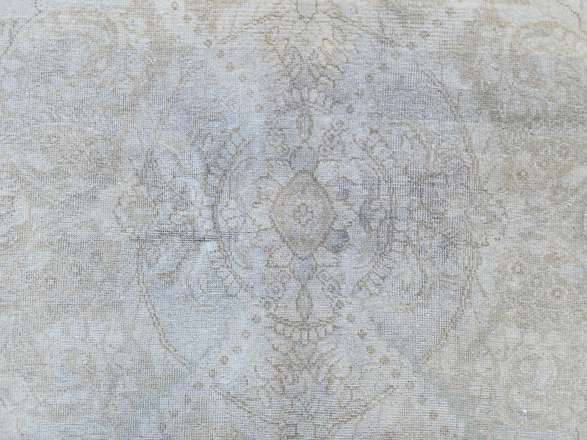 9x12 Muted Rug, Gray ad Beige Up Cycled Wool, Living Room Bohemian Decor