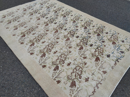 6x9 Handwoven Oushak Rug: Neutral Turkish Wool & Cotton