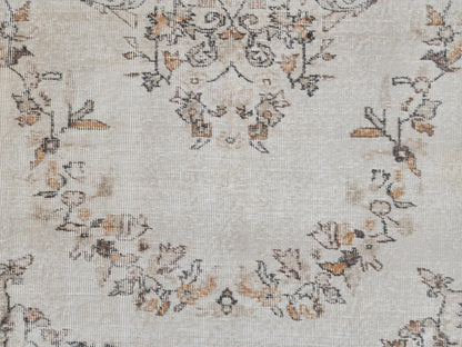 6x9 Vintage Oushak Rug: Handwoven Turkish Wool Medallion Rug