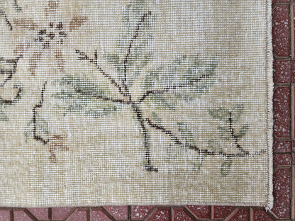 Handwoven Wool Oushak Rug 4x6: Green & Neutral Turkish Design