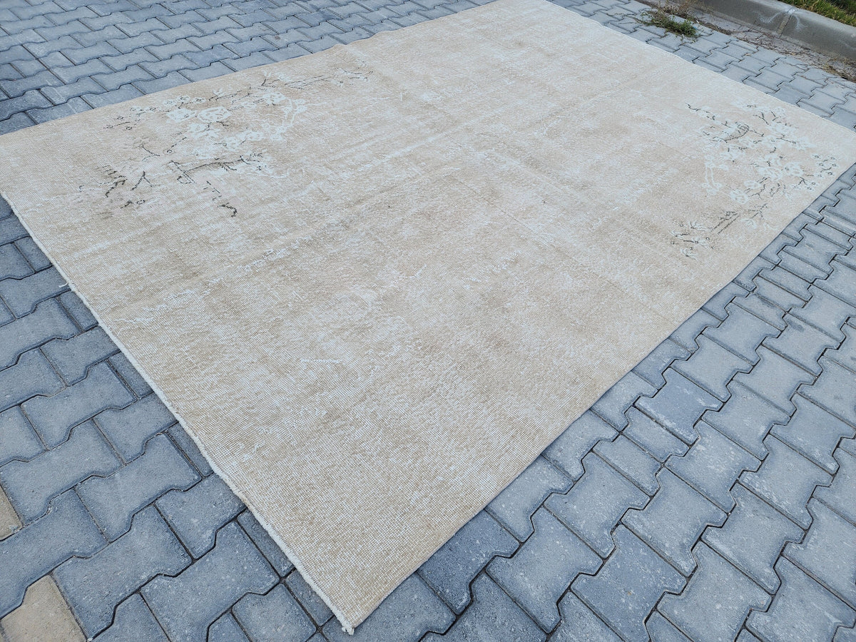 7x10 Vintage Oushak Rug: Neutral Beige Turkish Hand-Knotted Rug