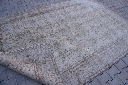 Handmade Turkish Isparta Rug: 7x10 Beige Oriental Area Rug