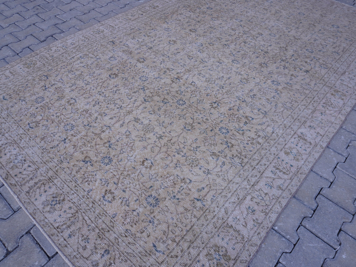 6x10 Vintage Turkish Oushak Rug: Handwoven Wool & Cotton