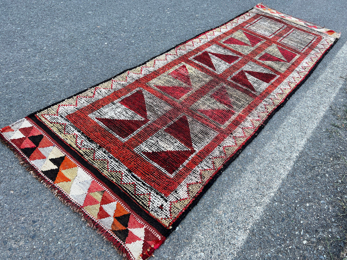 Handwoven Vintage Herki Rug: Geometric Bohemian Runner (3x10)