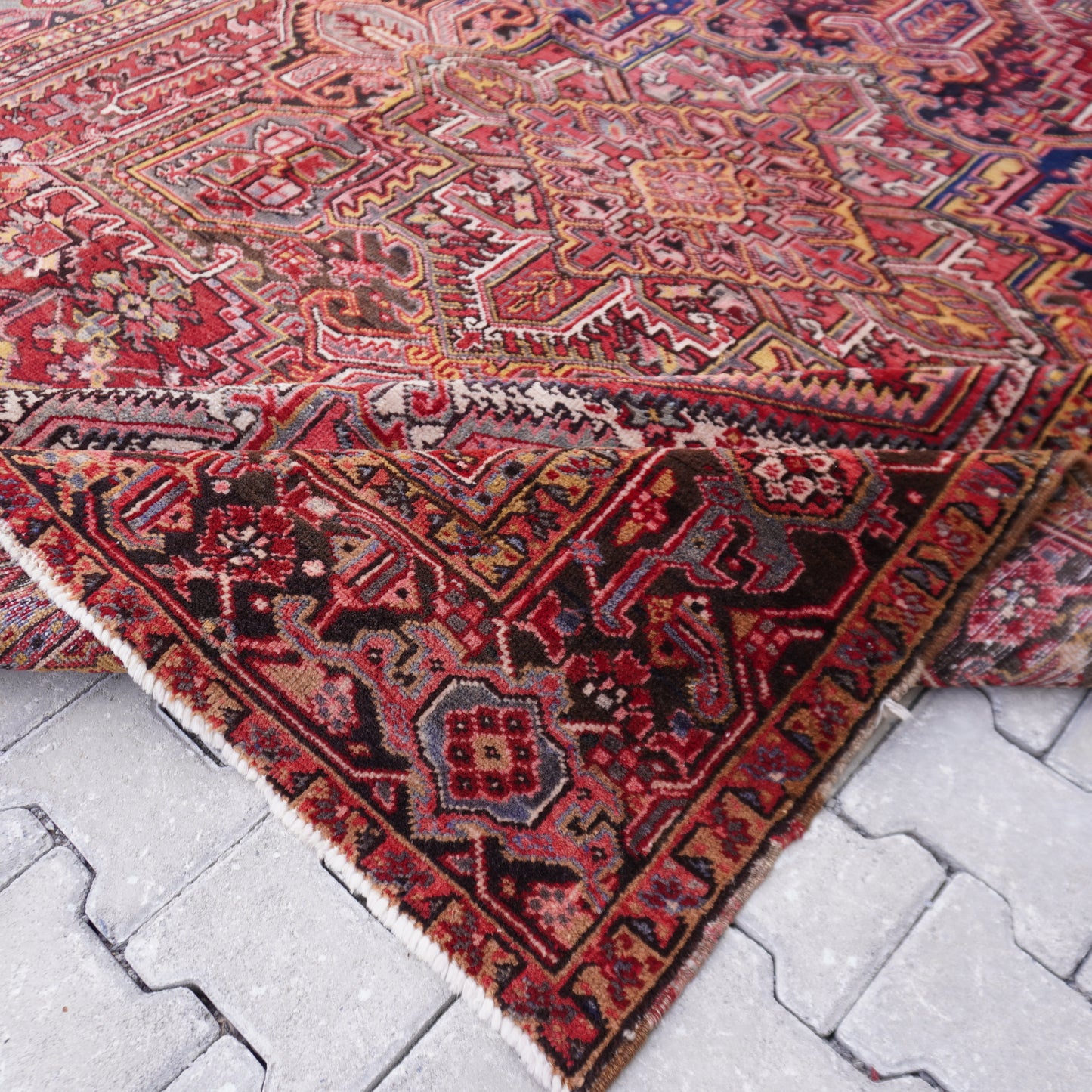 Heriz Vintage Rug 8x11 Ft - sku1638