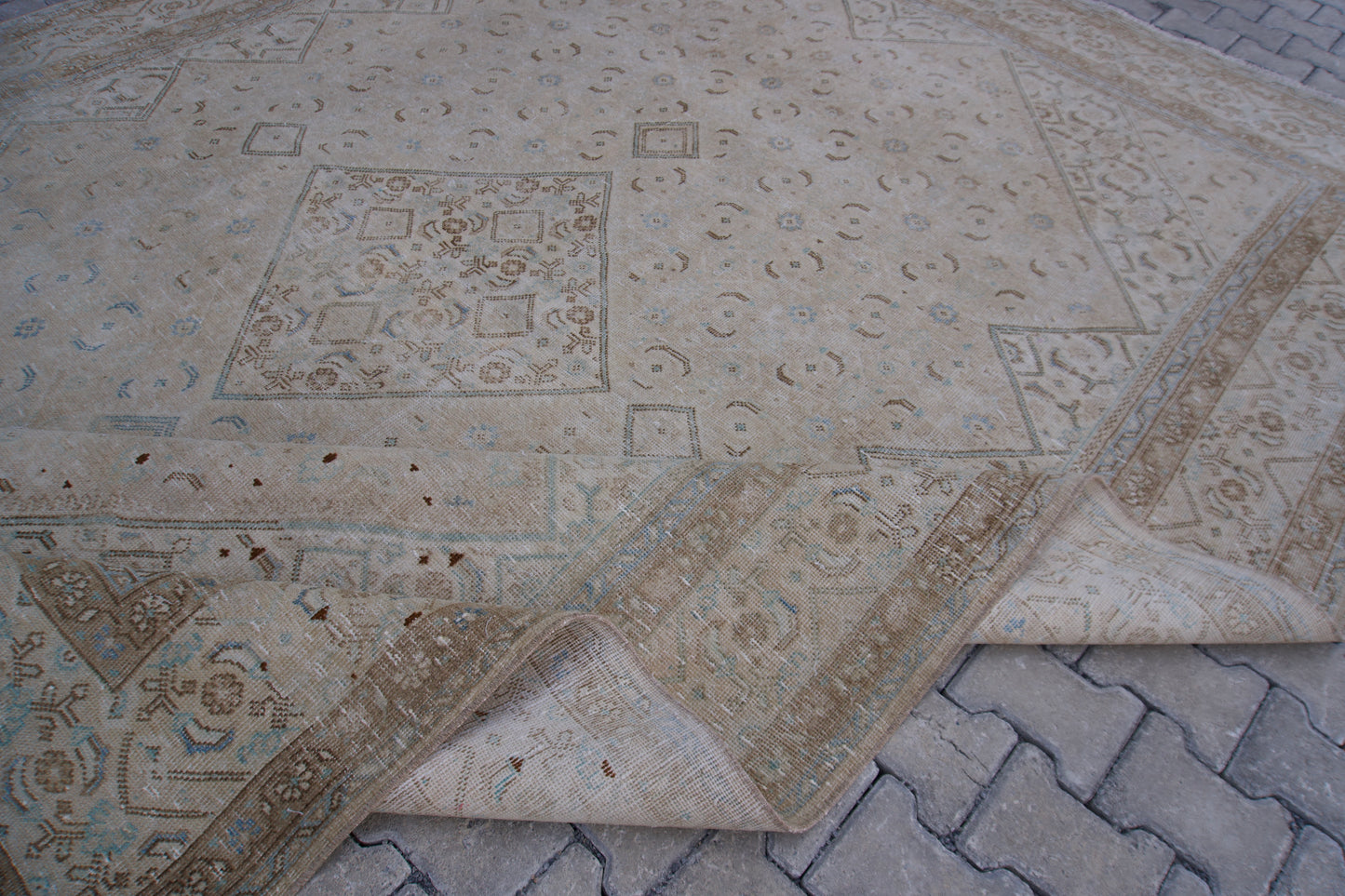 Hand Knotted Large Rug 9x12 ft- sku2010