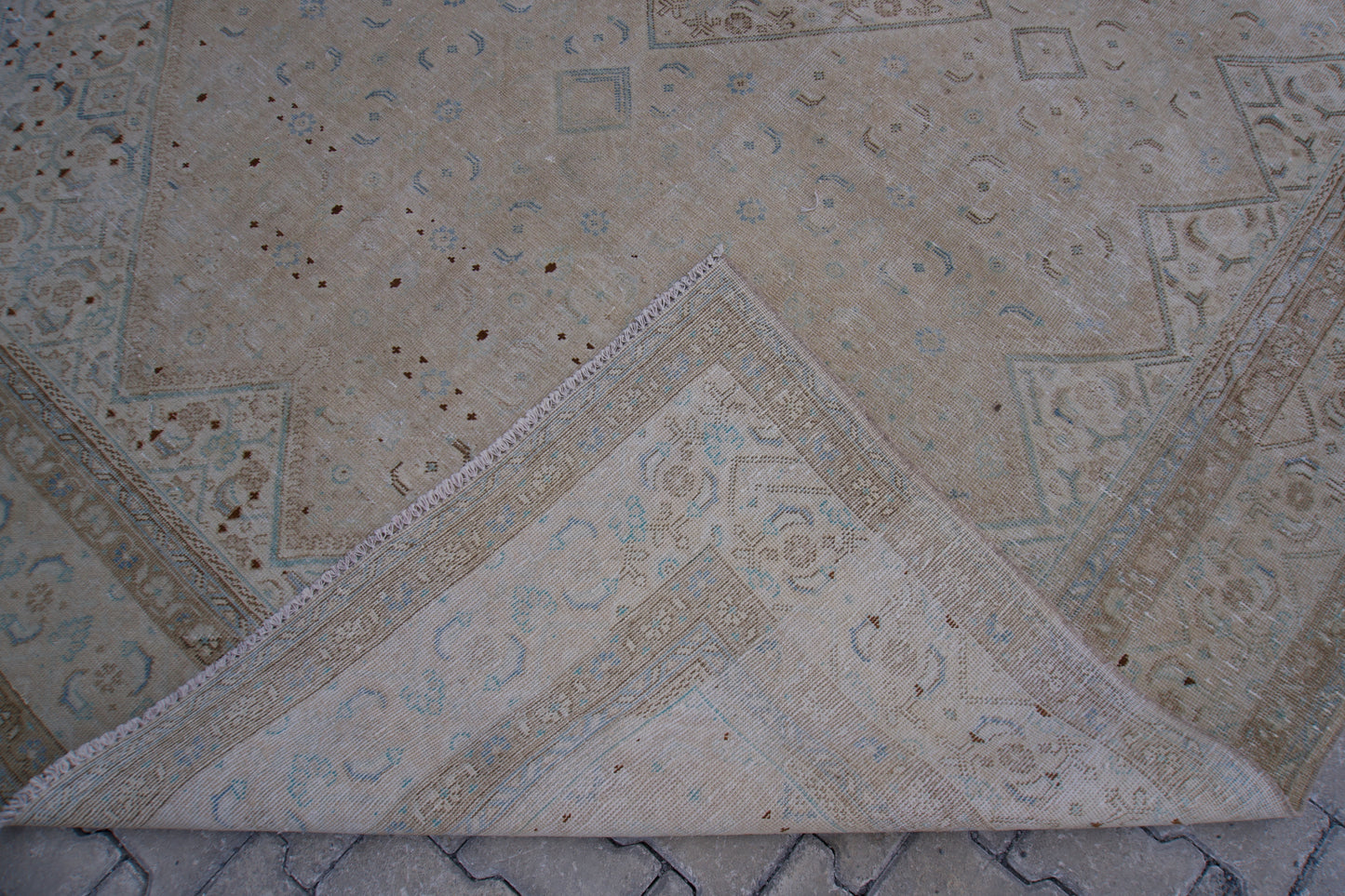 Hand Knotted Large Rug 9x12 ft- sku2010