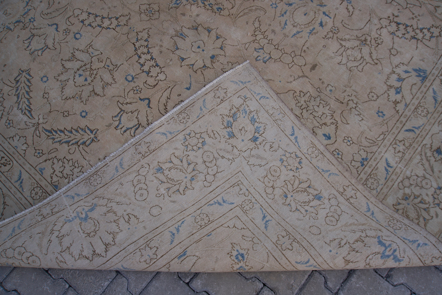 Vintage Oversize Rug 10x15 ft - sku 2042