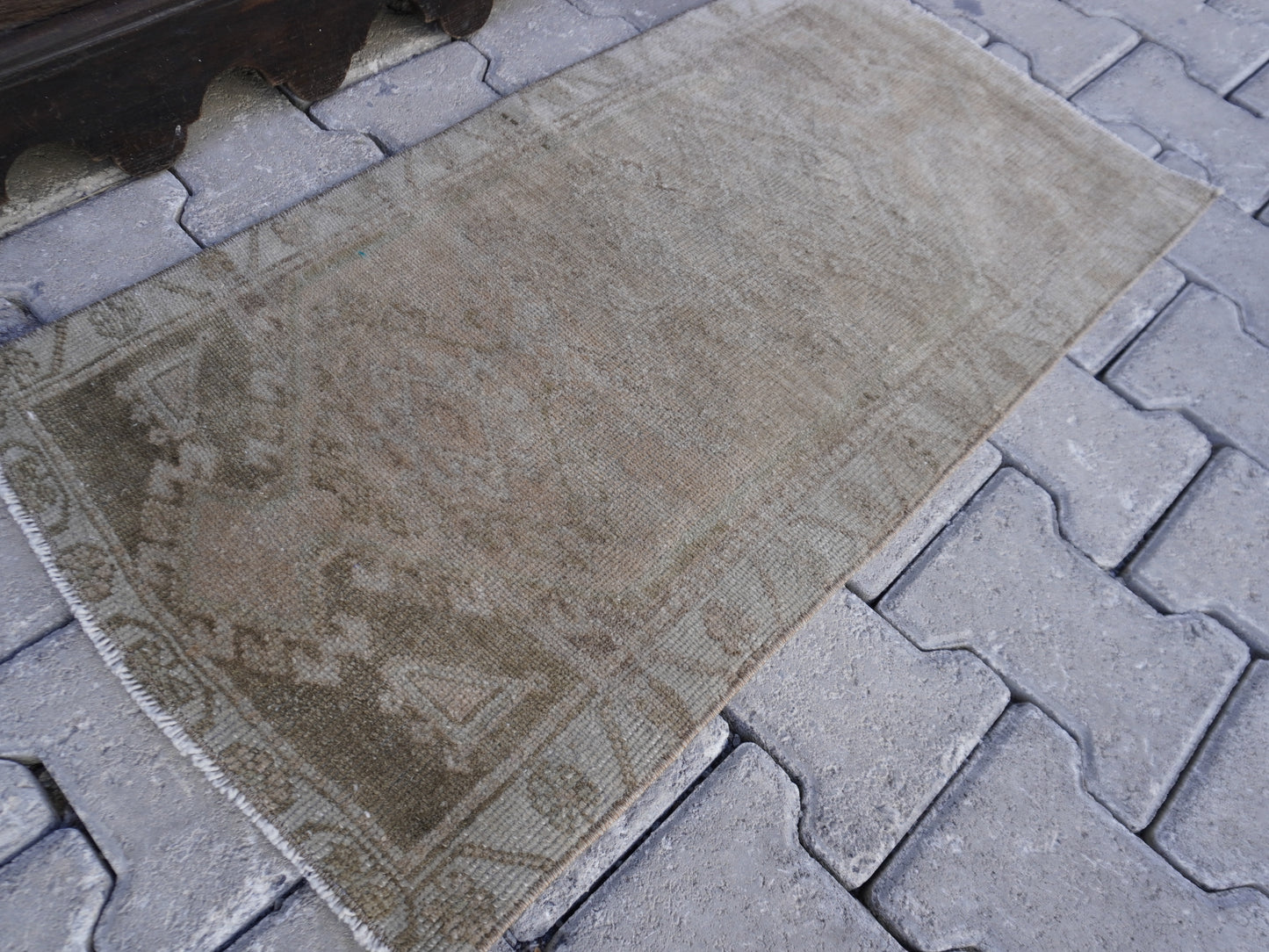 Neutral Door Mat 2x3 ft - skuy17
