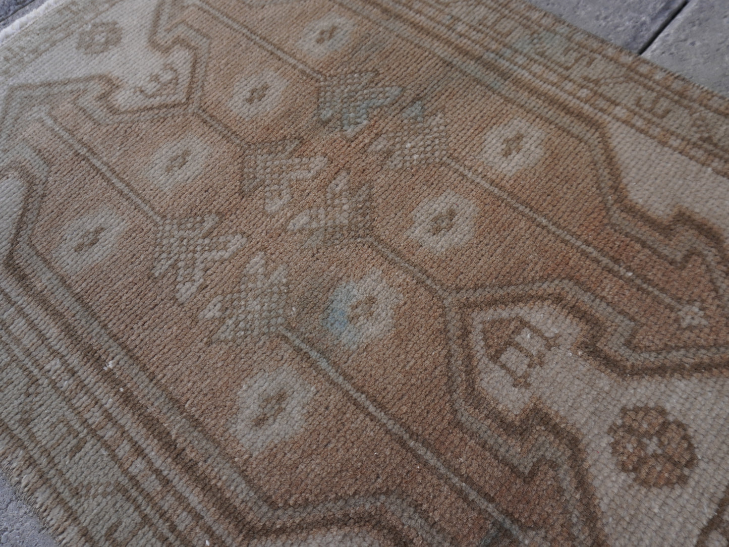 Hand Knotted Doormat 2x2 ft - skuy44