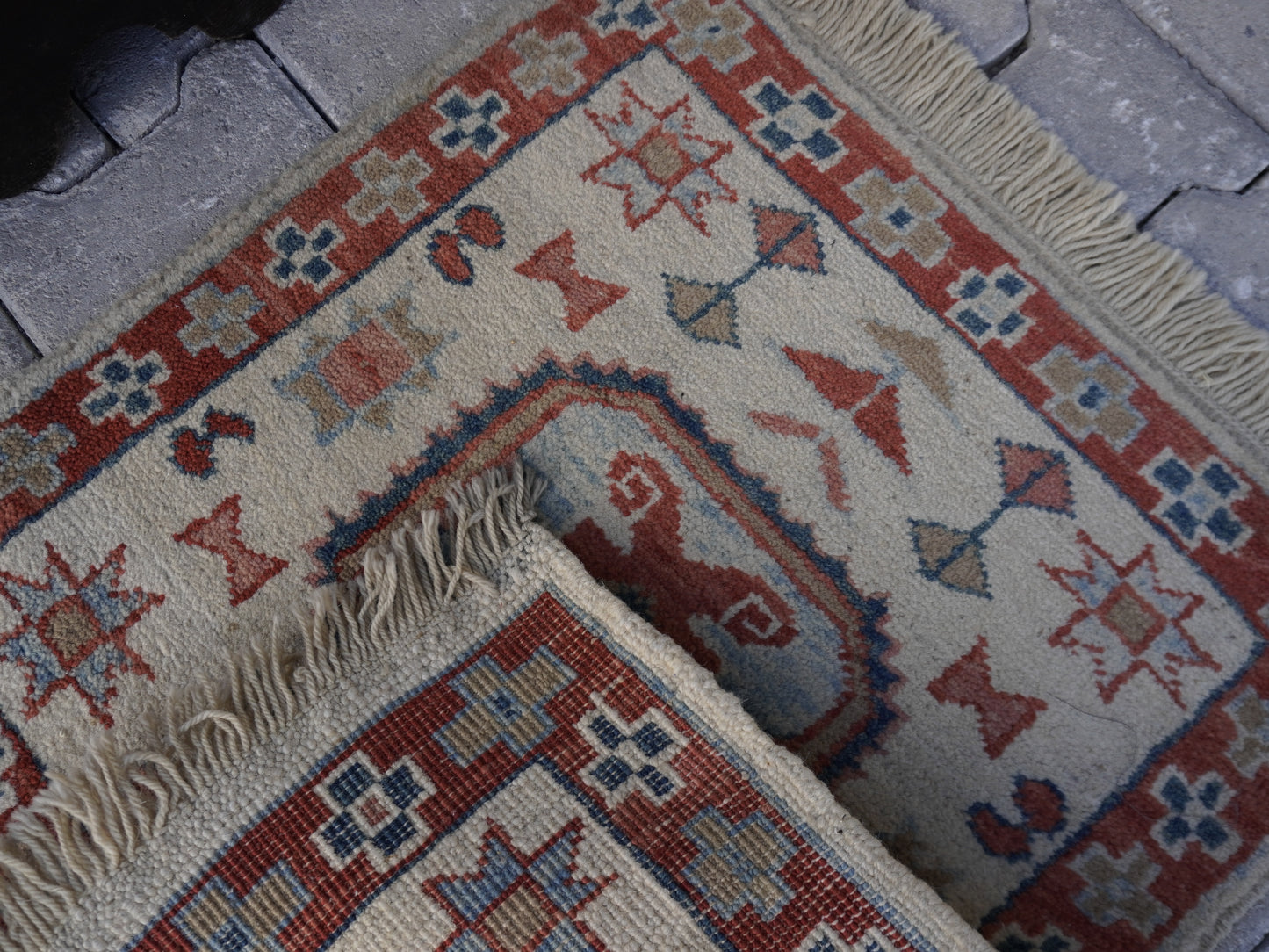 Vintage Small Rug 2x3 ft - skuy60