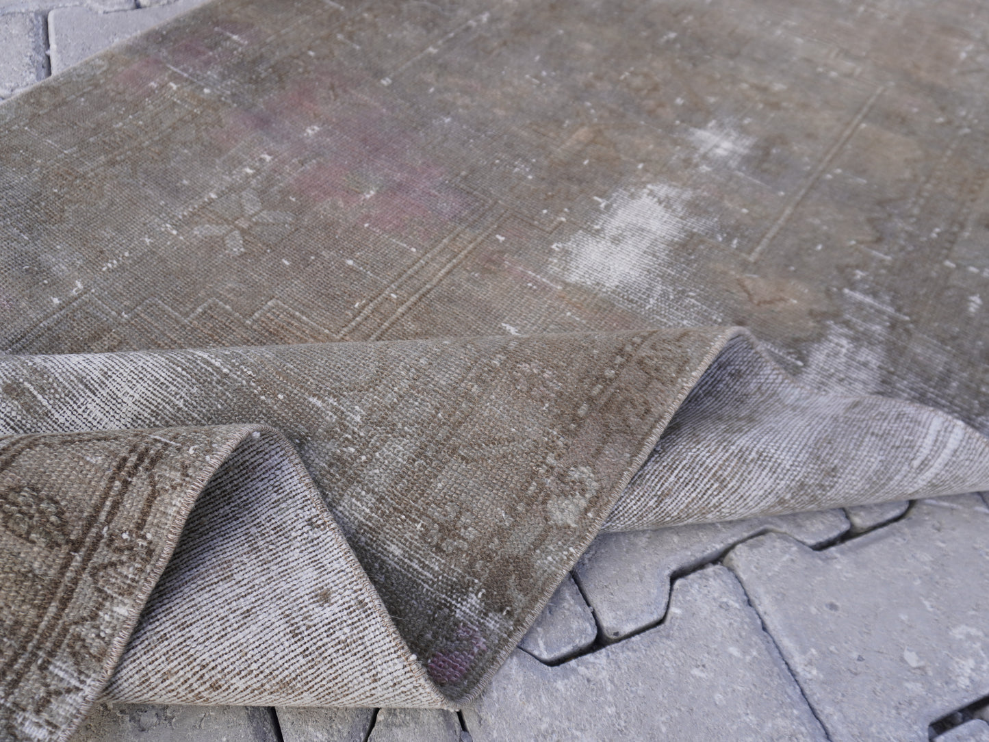 Neutral Gray Runner Rug 3x9 ft - sku1383