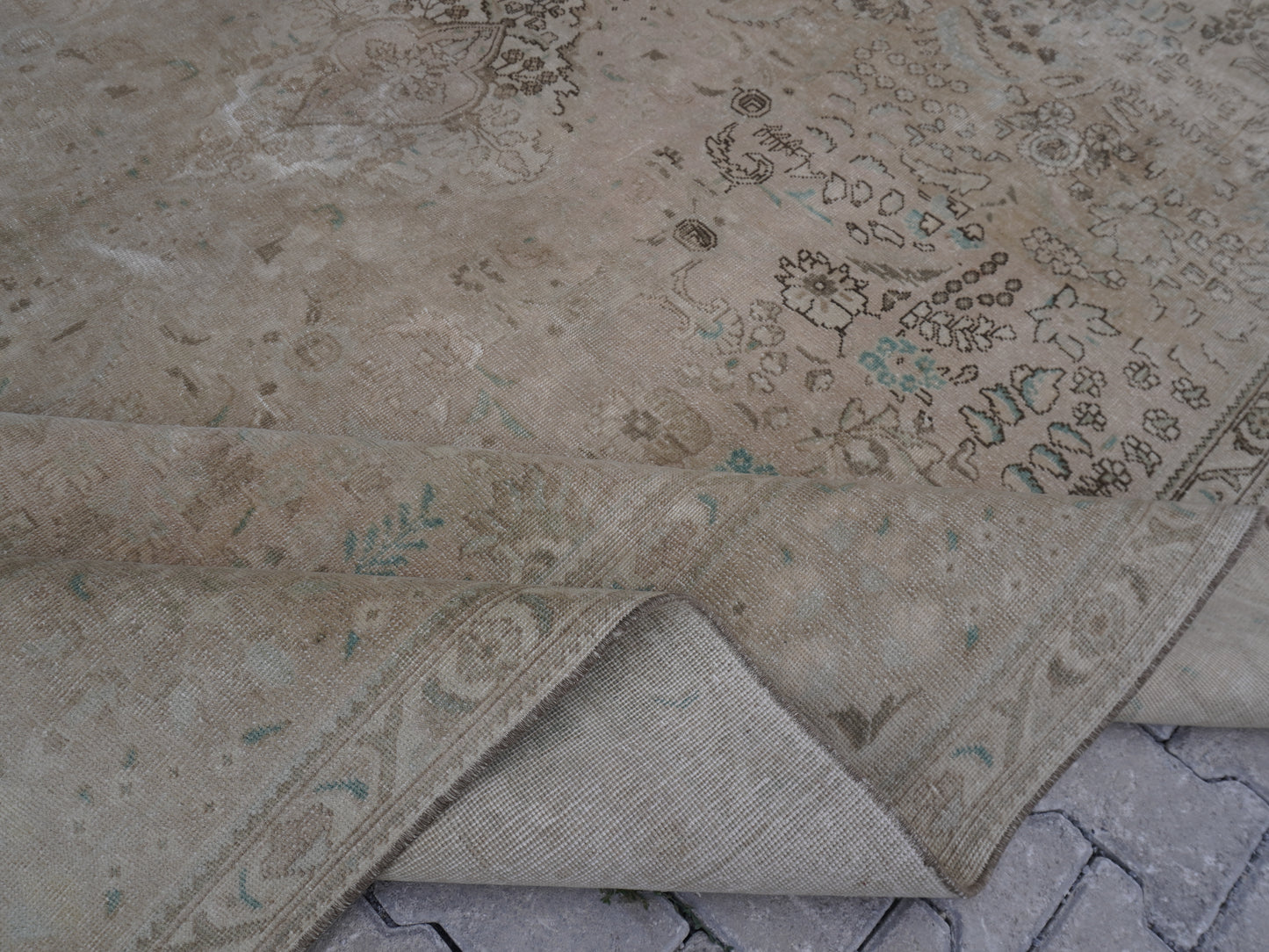 Vintage Wool Rug 10x13 ft- sku563