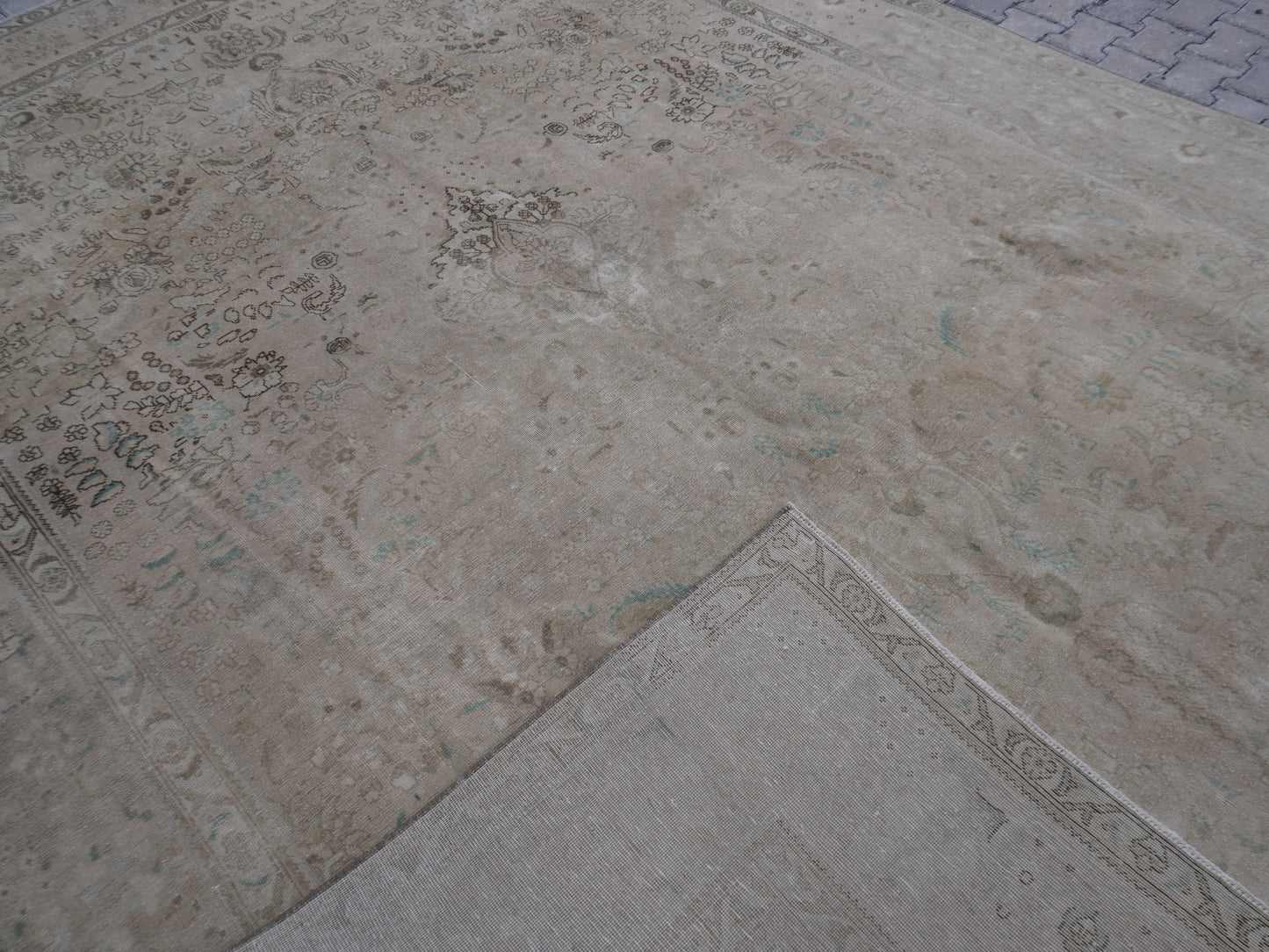 Vintage Wool Rug 10x13 ft- sku563