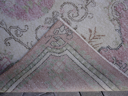 Neutral Small Rug 4x7 ft - sku 806