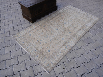 Vintage Turkish Neutral Small Rug 4x7 ft - sku 1108