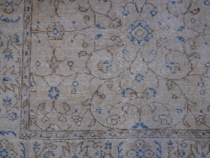 Vintage Turkish Neutral Small Rug 4x7 ft - sku 1108