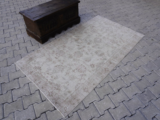 Vintage Wool Neutral Small Rug 4x7 ft - sku 1022