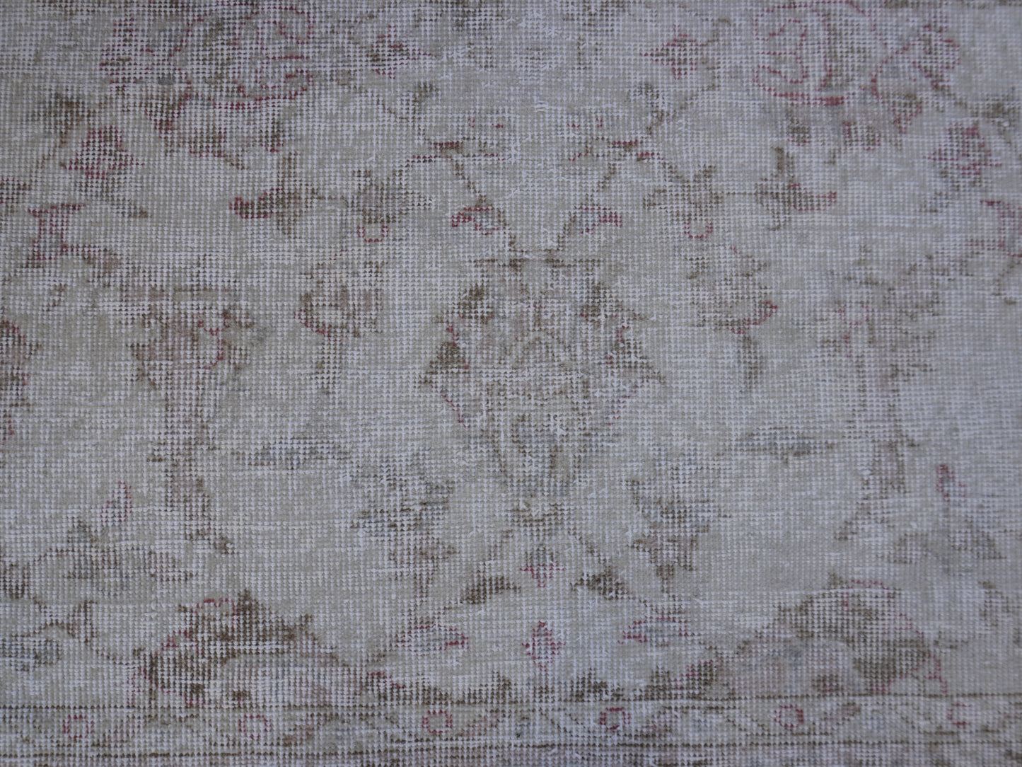 Vintage Wool Neutral Small Rug 4x7 ft - sku 1022