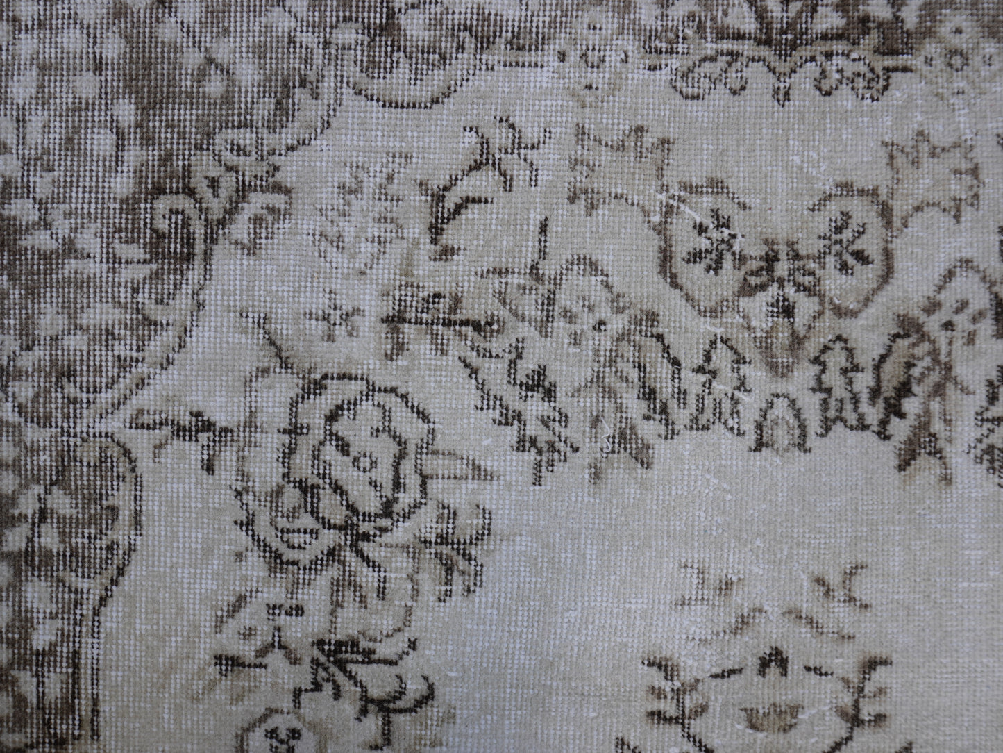 Wool Neutral Small Rug 4x7 ft - sku 1008
