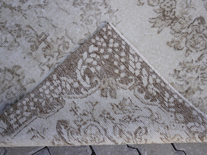 Vintage Neutral Small Rug 4x7 ft - sku 1001