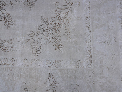 Neutral Large Vintage Rug 9x12 ft - sku2003