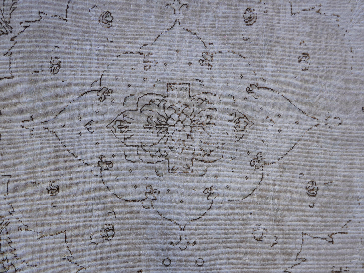 Neutral Large Vintage Rug 9x12 ft - sku2003