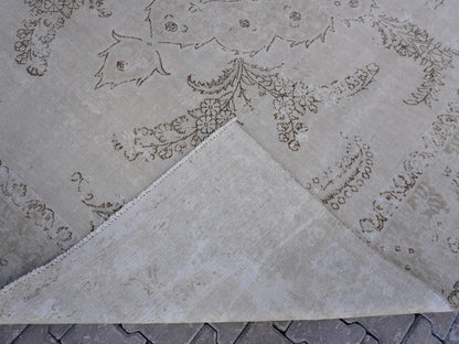 Neutral Large Vintage Rug 9x12 ft - sku2003