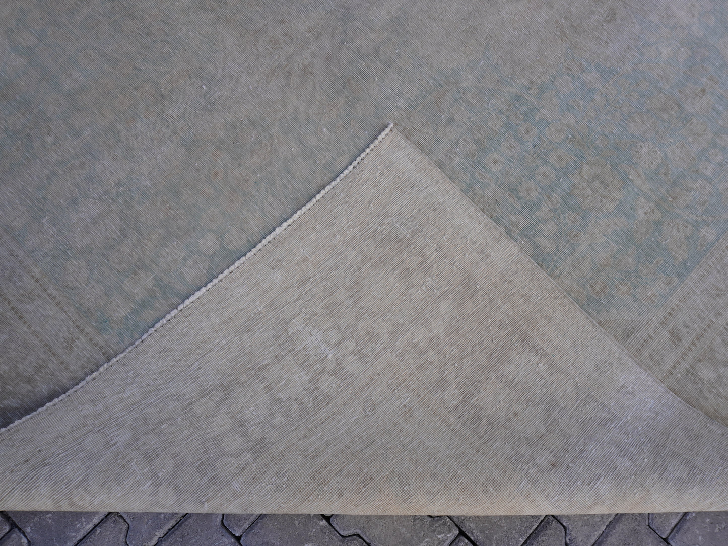 Neutral Large Rug 10x13 ft - sku2038